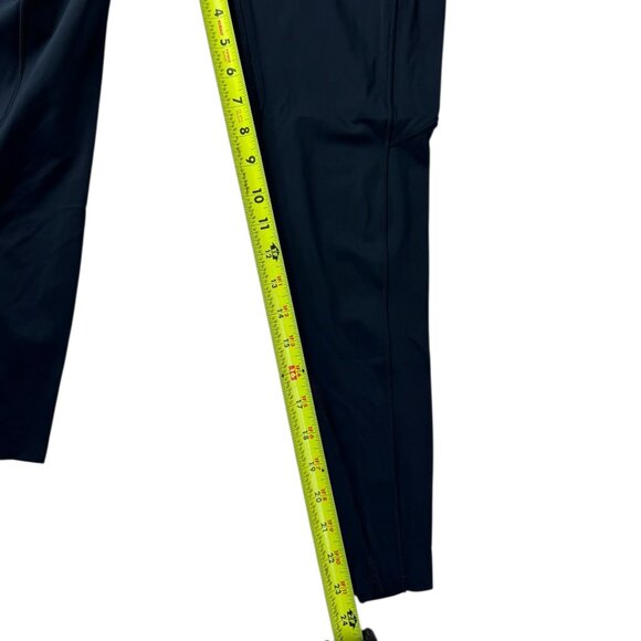 Lululemon Dark Blue Navy Yoga Legging.  Pockets.  Side Thight Pockets Size 8 - Picture 10 of 12